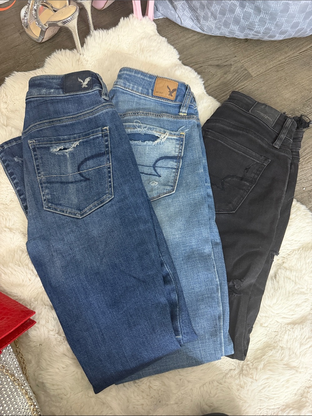 Women’s Distressed Skinny Jeans - Blue & Black